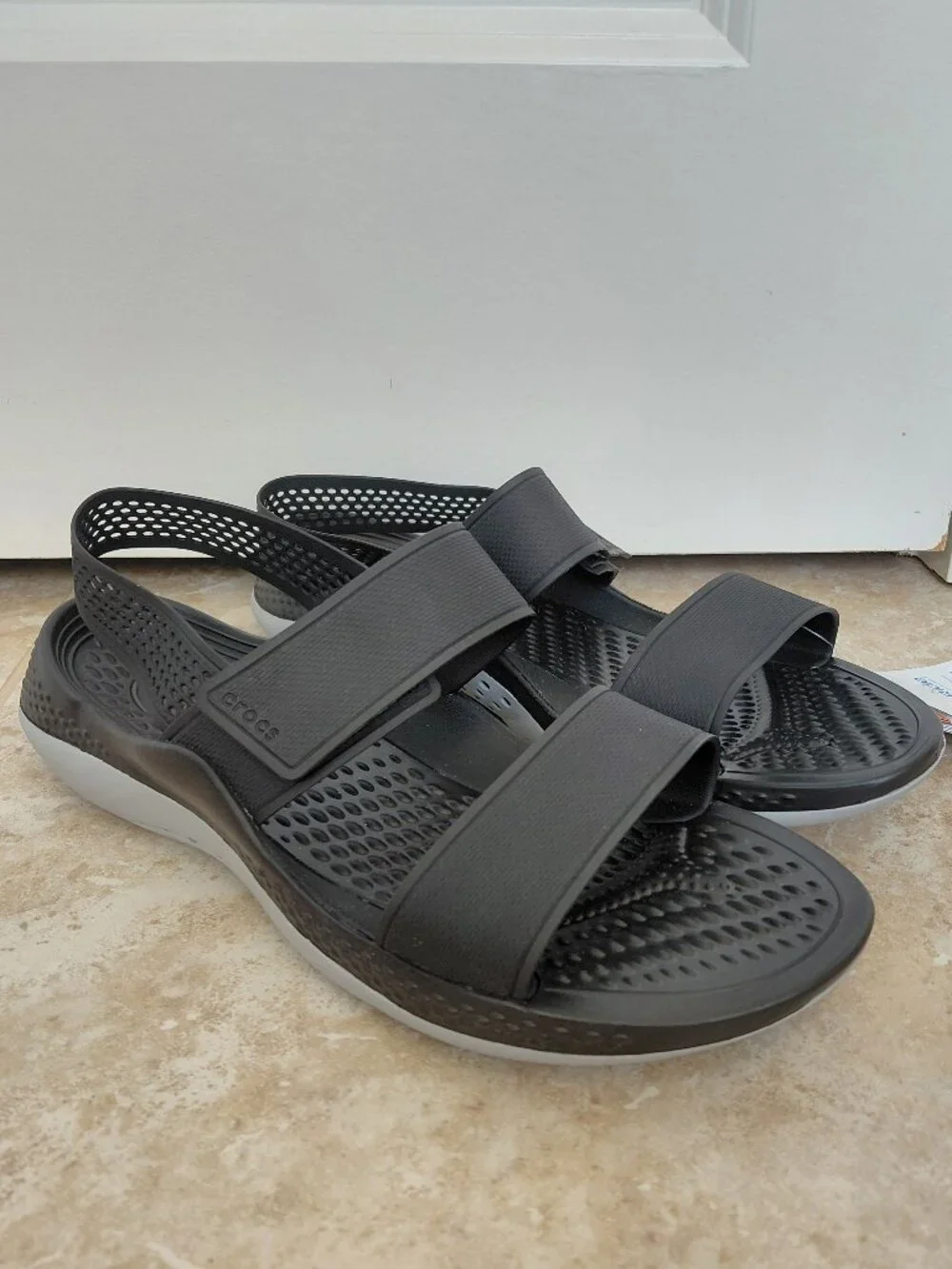 CROCS Literide 360 Black Sandal
